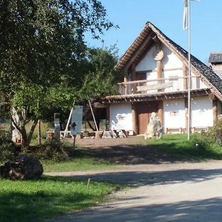 Am Waldrand